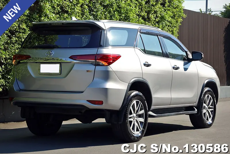 2016 Toyota / Fortuner Stock No. 130586