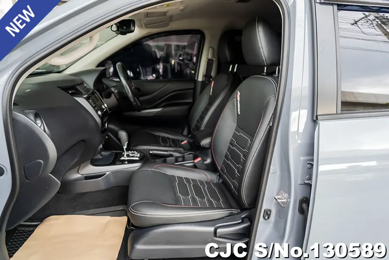 2022 Nissan / Navara Stock No. 130589