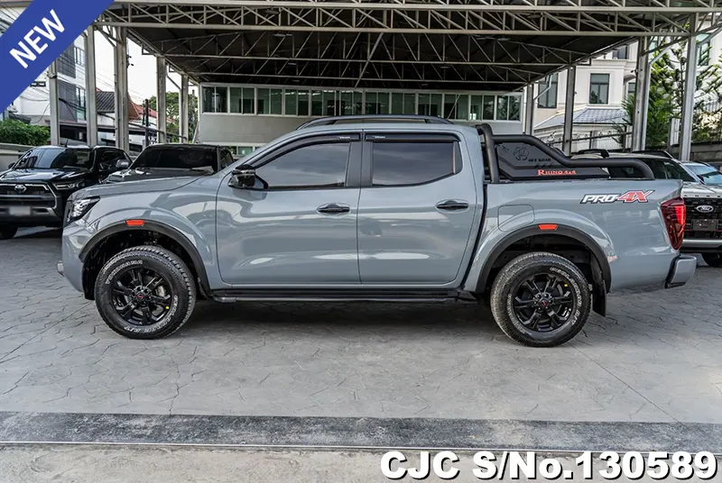 2022 Nissan / Navara Stock No. 130589