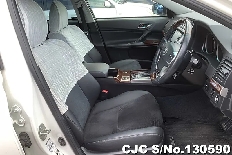 2015 Toyota / Mark X Stock No. 130590