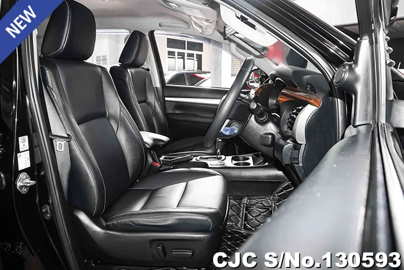 2021 Toyota / Hilux / Revo Stock No. 130593