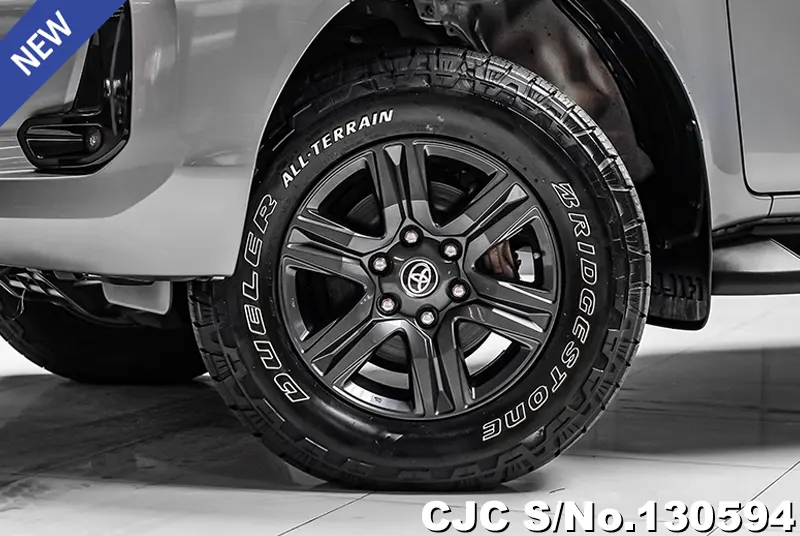2021 Toyota / Hilux / Revo Stock No. 130594