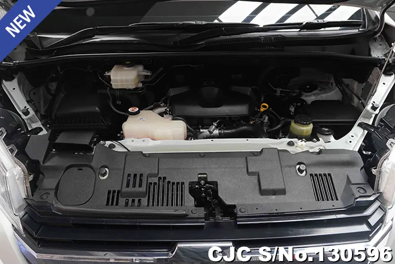 2020 Toyota / Hiace / Commuter Stock No. 130596