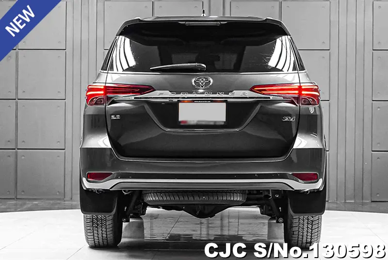 2019 Toyota / Fortuner Stock No. 130598