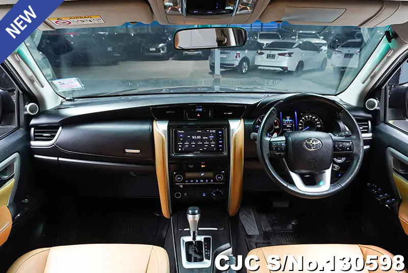 2019 Toyota / Fortuner Stock No. 130598