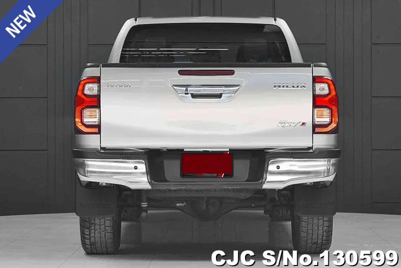 2020 Toyota / Hilux / Revo Stock No. 130599
