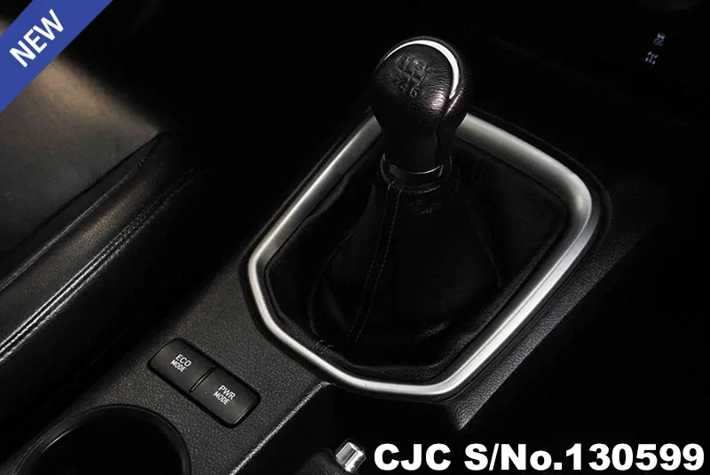 2020 Toyota / Hilux / Revo Stock No. 130599