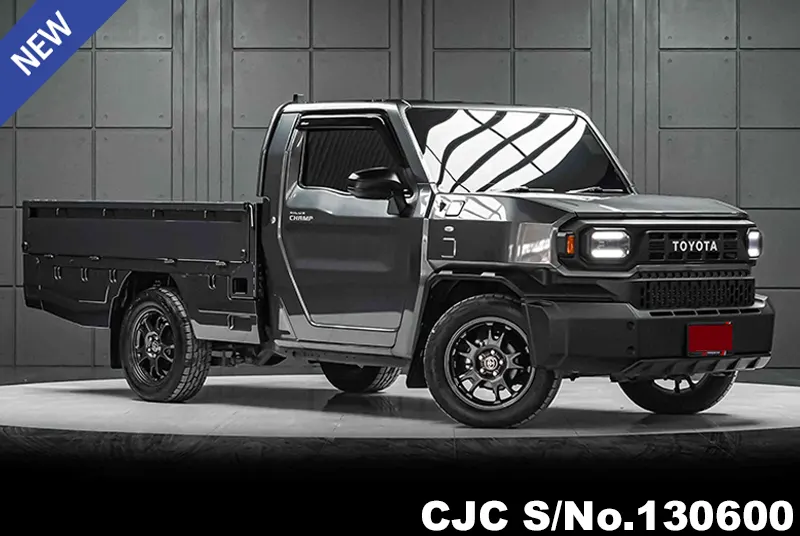 2025 Toyota / Hilux / Champ Stock No. 130600