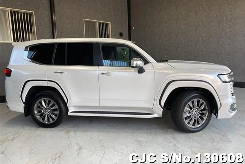 2024 Toyota / Land Cruiser Stock No. 130608