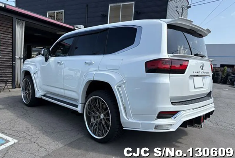 2024 Toyota / Land Cruiser Stock No. 130609
