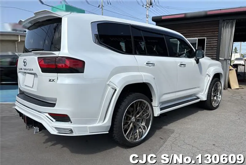 2024 Toyota / Land Cruiser Stock No. 130609