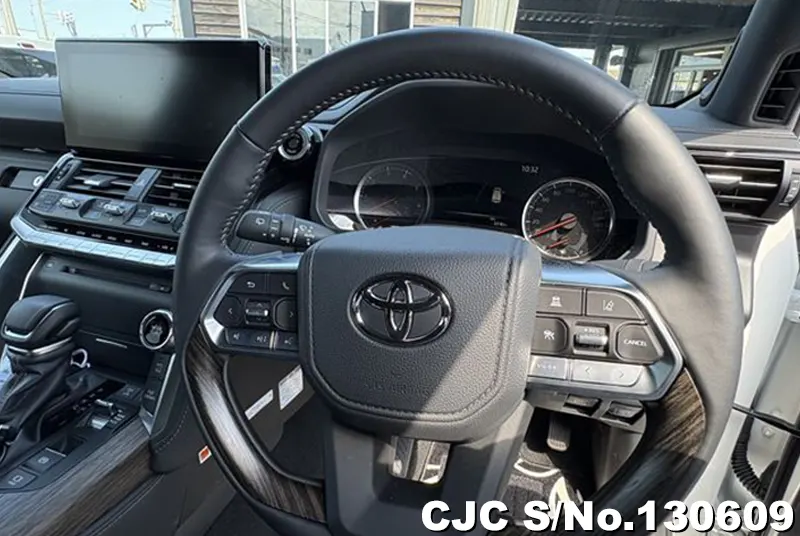 2024 Toyota / Land Cruiser Stock No. 130609