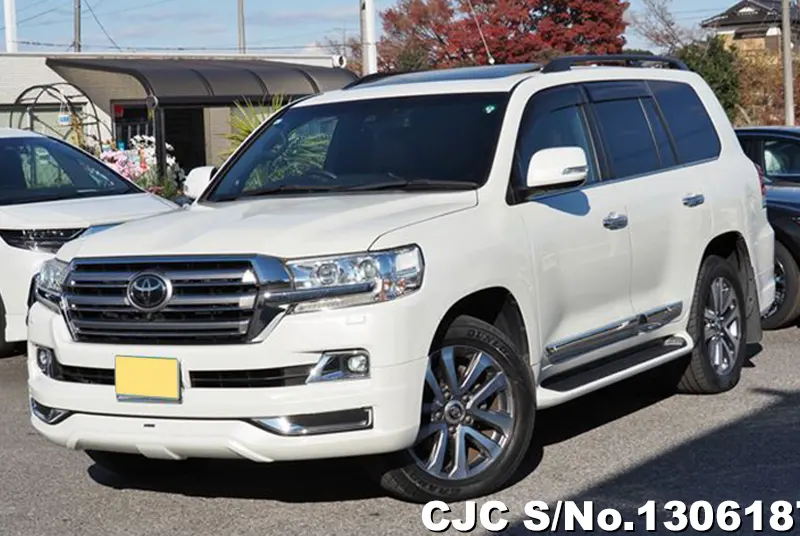 2017 Toyota / Land Cruiser Stock No. 130618
