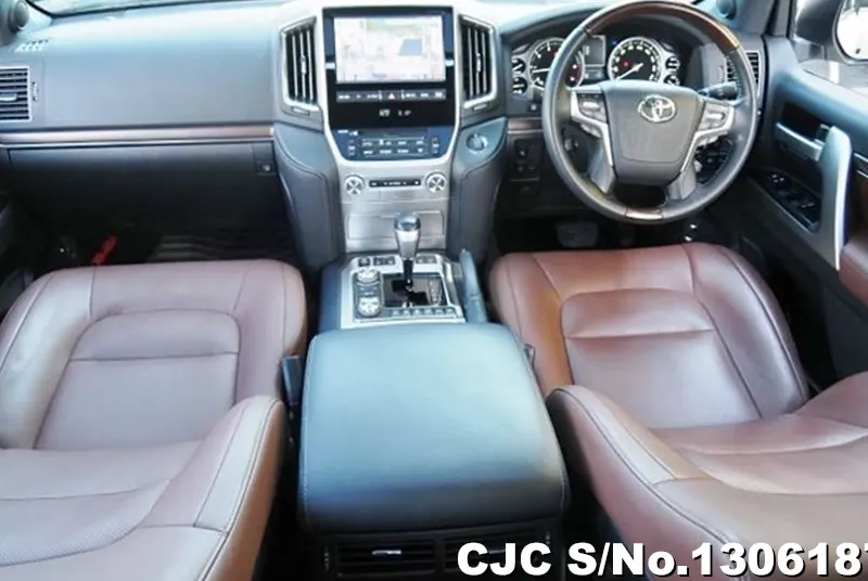2017 Toyota / Land Cruiser Stock No. 130618