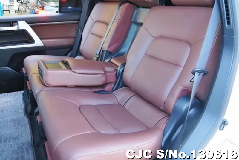 2017 Toyota / Land Cruiser Stock No. 130618