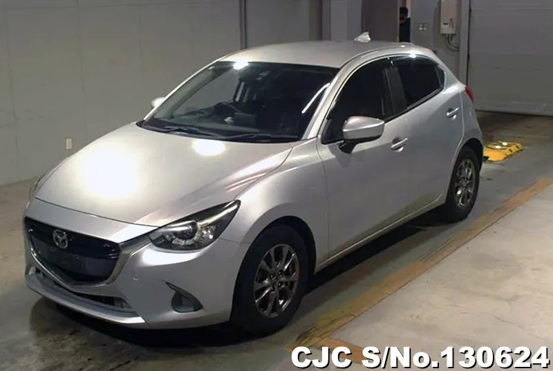 2016 Mazda / Demio Stock No. 130624