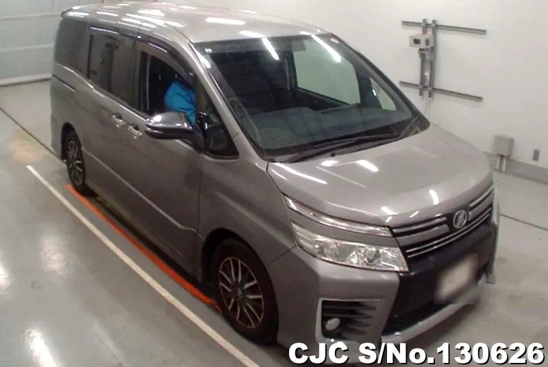 2015 Toyota / Voxy Stock No. 130626