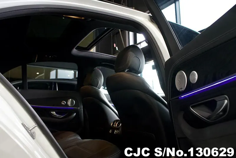 2020 Mercedes Benz / E Class Stock No. 130629