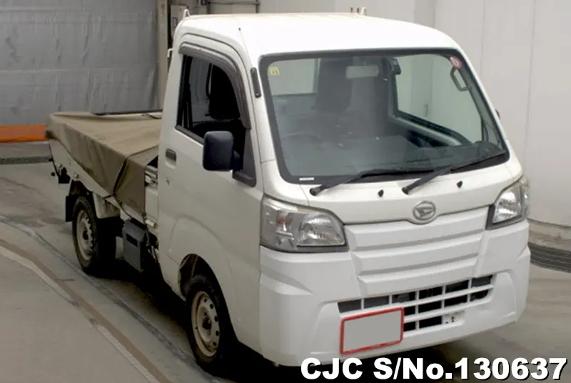 2017 Daihatsu / Hijet Stock No. 130637