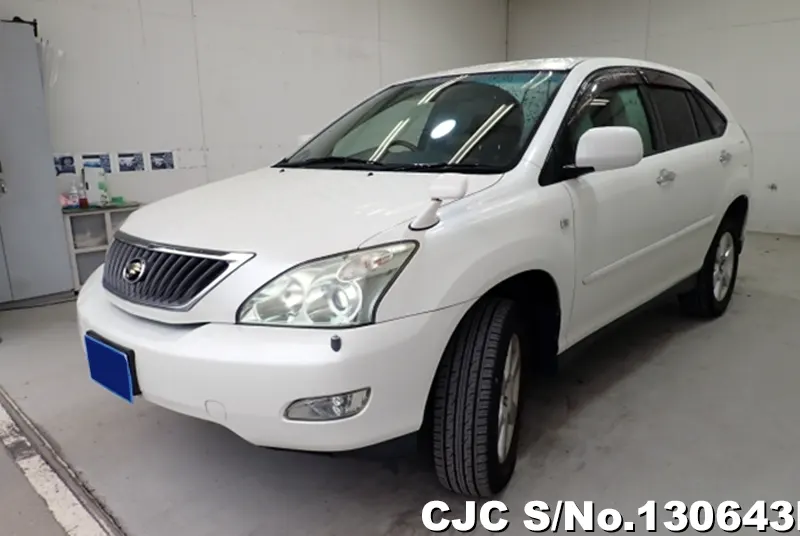 2010 Toyota / Harrier Stock No. 130643