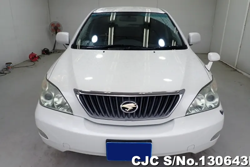 2010 Toyota / Harrier Stock No. 130643