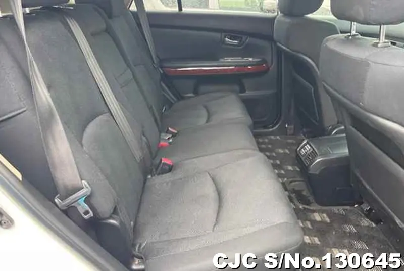 2010 Toyota / Harrier Stock No. 130645