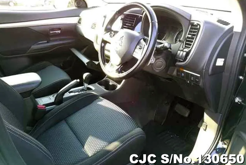 2016 Mitsubishi / Outlander Stock No. 130650