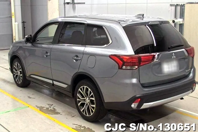 2017 Mitsubishi / Outlander Stock No. 130651
