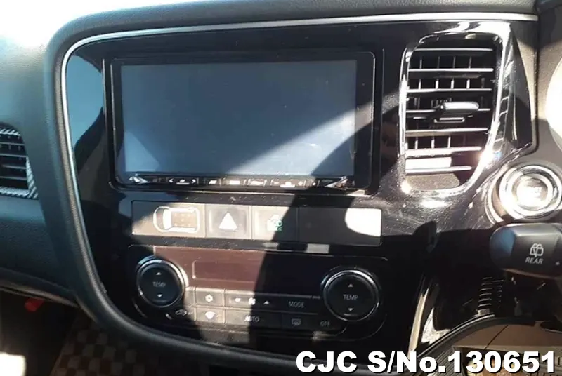 2017 Mitsubishi / Outlander Stock No. 130651