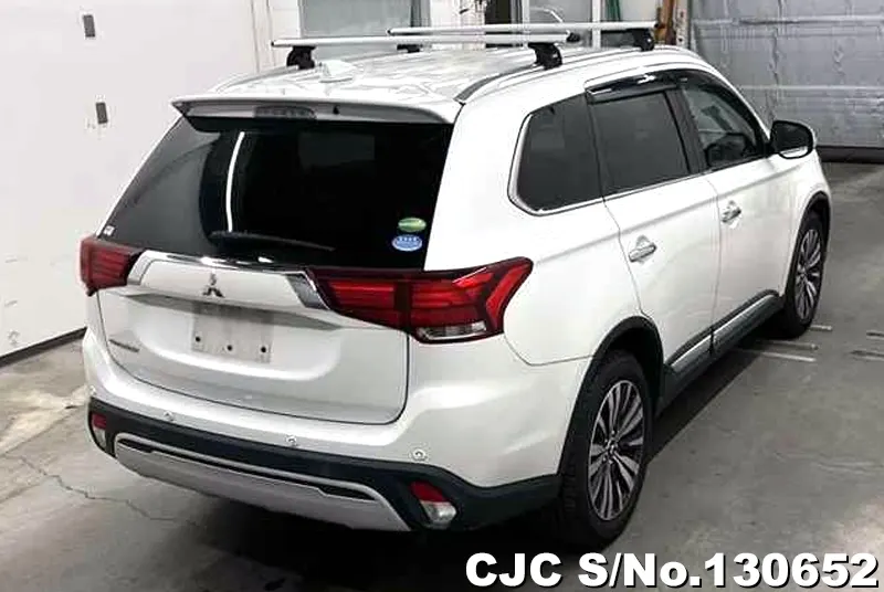 2019 Mitsubishi / Outlander Stock No. 130652