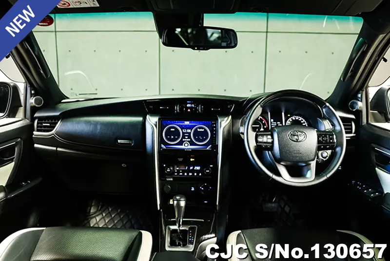 2021 Toyota / Fortuner Stock No. 130657