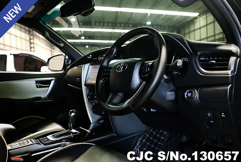 2021 Toyota / Fortuner Stock No. 130657
