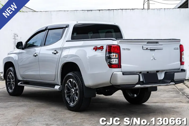 2022 Mitsubishi / Triton Stock No. 130661