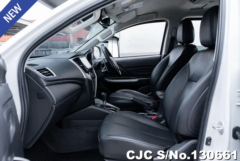 2022 Mitsubishi / Triton Stock No. 130661