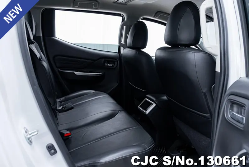 Mitsubishi Triton in White for Sale Image 11