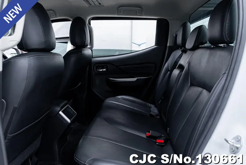 2022 Mitsubishi / Triton Stock No. 130661