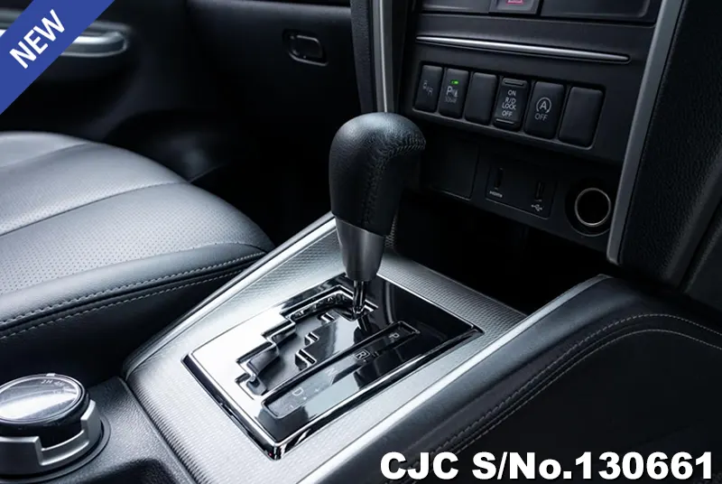 Mitsubishi Triton in White for Sale Image 14