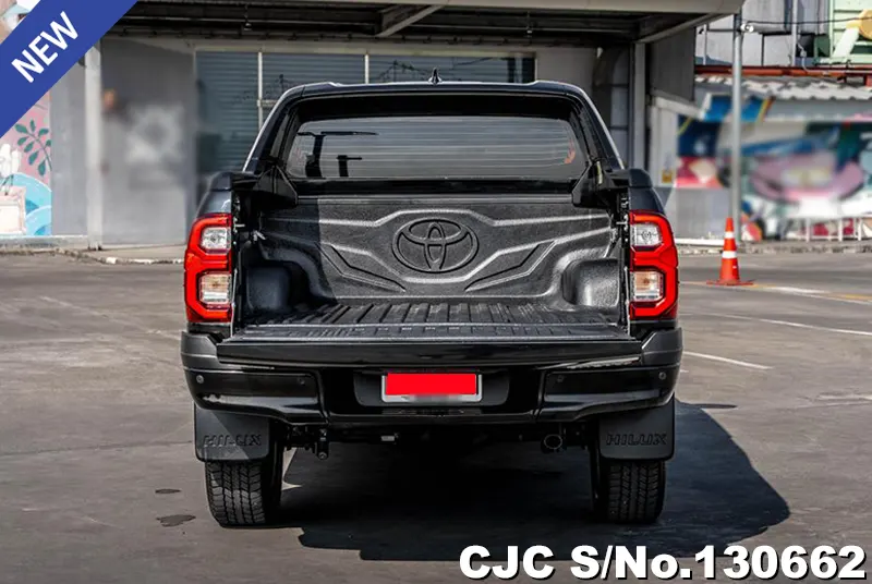 2023 Toyota / Hilux / Revo Stock No. 130662