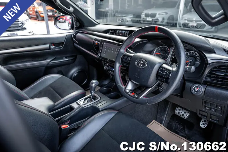 2023 Toyota / Hilux / Revo Stock No. 130662
