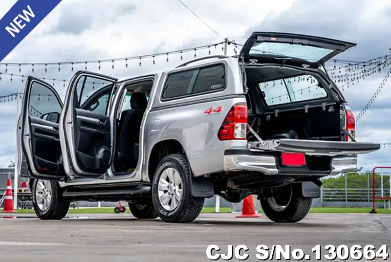 2020 Toyota / Hilux / Revo Stock No. 130664