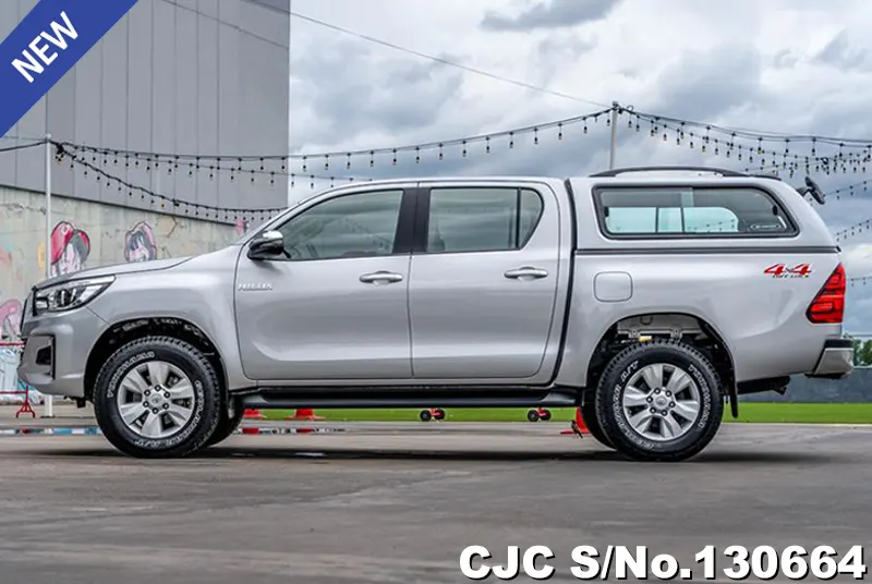 2020 Toyota / Hilux / Revo Stock No. 130664
