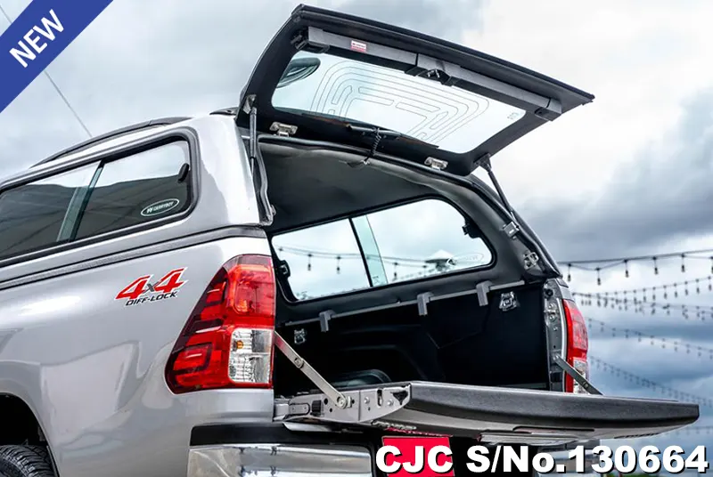 Toyota Hilux in Silver for Sale Image 6