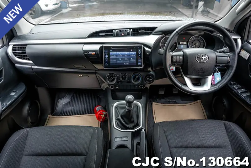 2020 Toyota / Hilux / Revo Stock No. 130664
