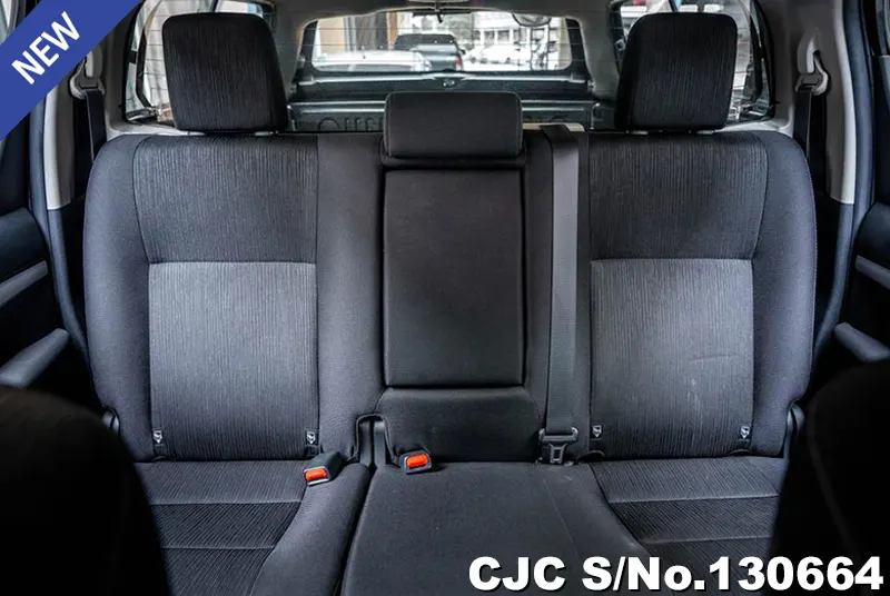 2020 Toyota / Hilux / Revo Stock No. 130664