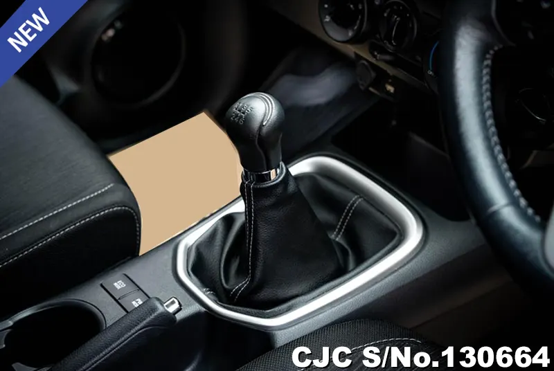 Toyota Hilux in Silver for Sale Image 15