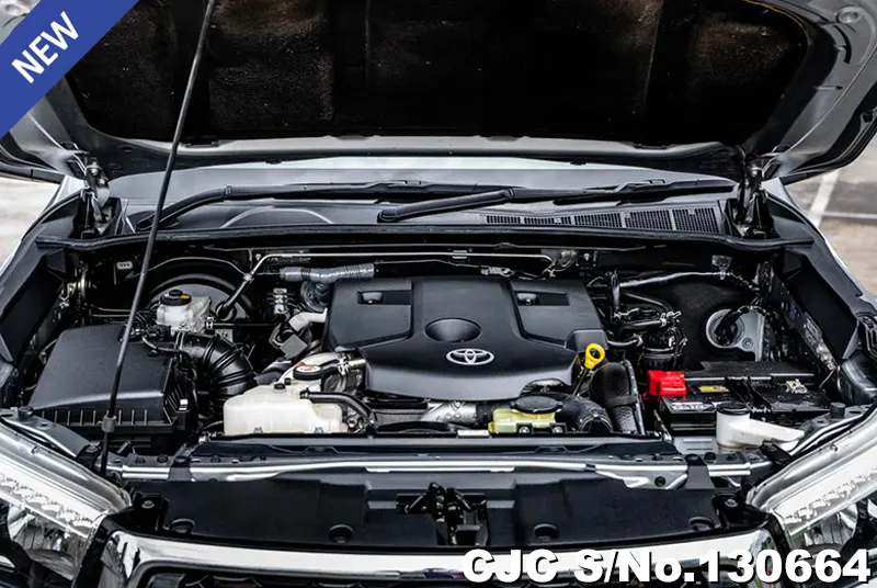 Toyota Hilux in Silver for Sale Image 16