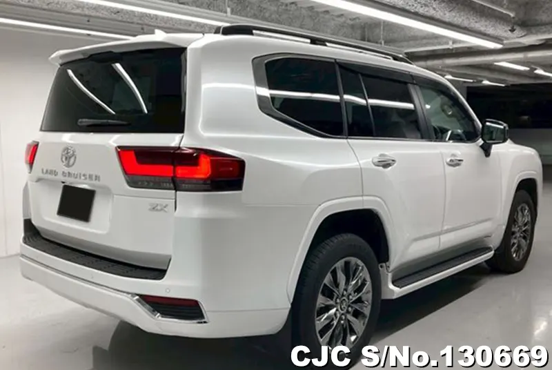 2024 Toyota / Land Cruiser Stock No. 130669