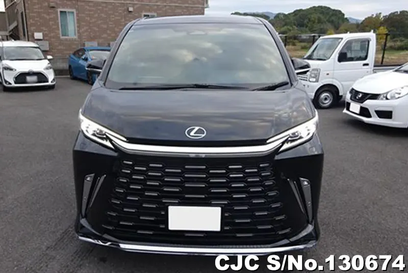 2024 Lexus / LM500h Stock No. 130674