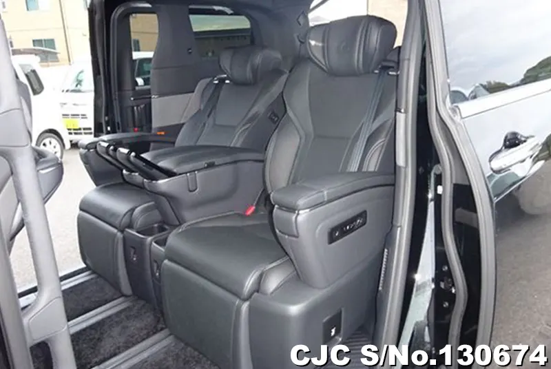 2024 Lexus / LM500h Stock No. 130674