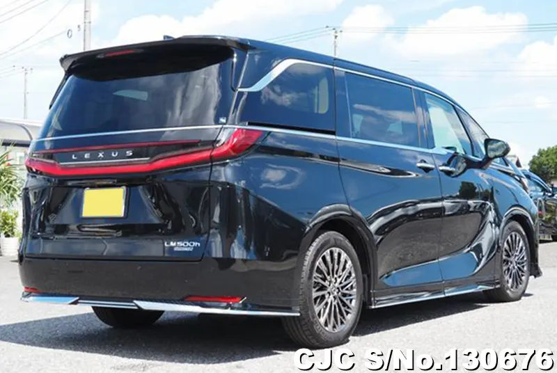 2024 Lexus / LM500h Stock No. 130676